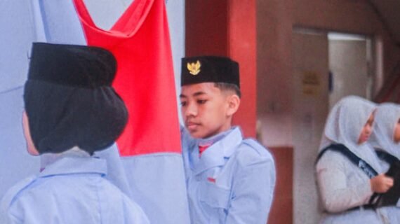 Semangat Nasionalisme, Siswa SMP Muhammadiyah Program Khusus Temanggung Sukses Gelar Upacara HUT RI ke-81